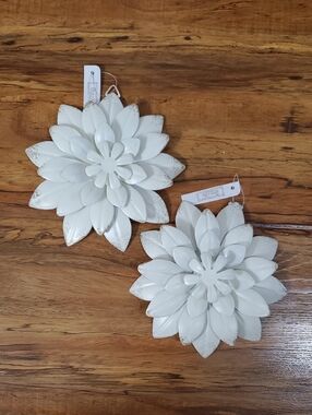 Cream Metal Floral Flower Wall Decor Set of 2 NWT